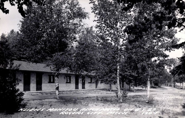 Presque Isles Huron Shore Motel (Presque Isle Motel) - Vintage Post Card (newer photo)